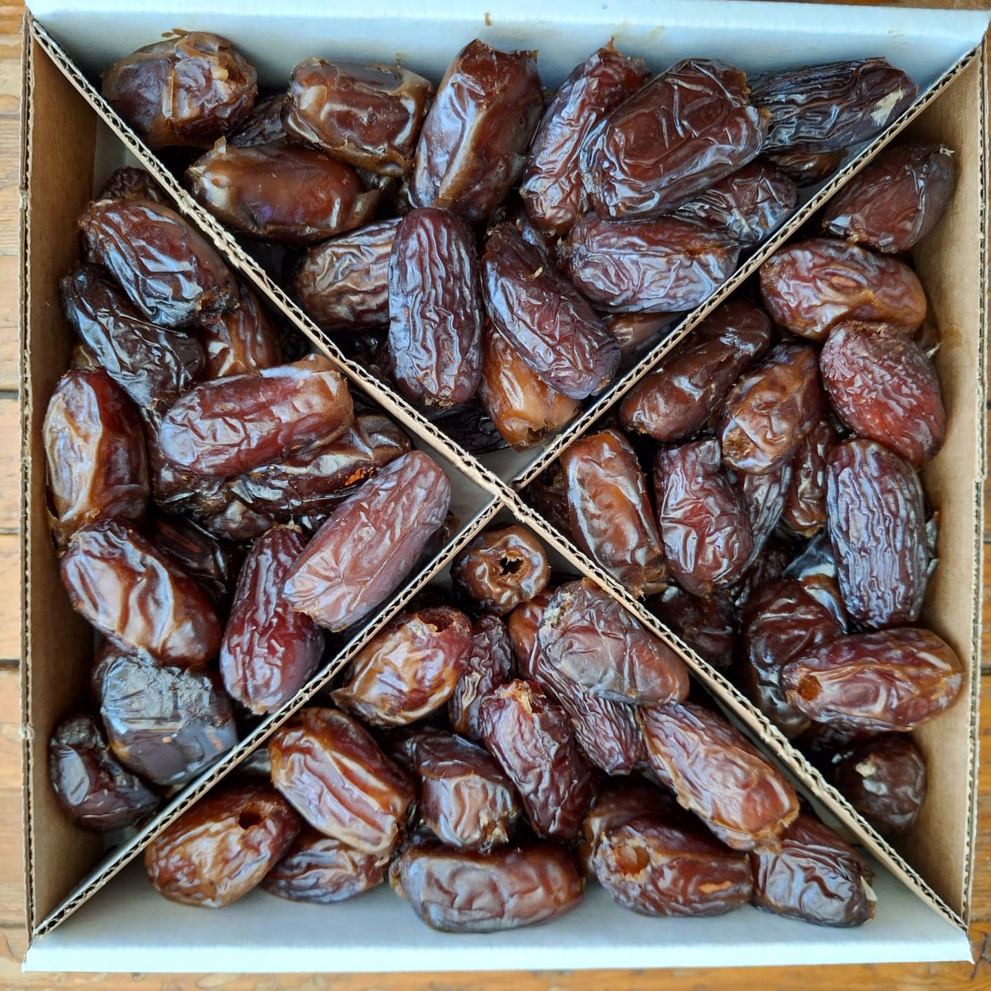 Customer photo review of Organic Pitted Medjool Dates Box