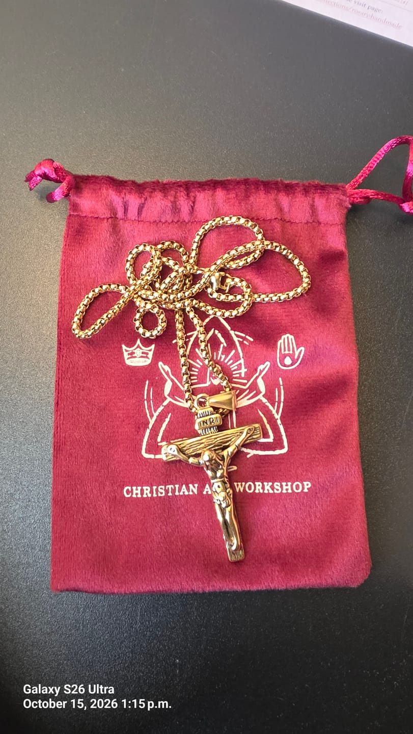 Customer photo review of FREE Today: Christ Jewelry Crucifix Pendant Charm Necklace