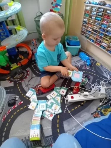 Customer photo review of Montessori Teacher™- English Vocabulary