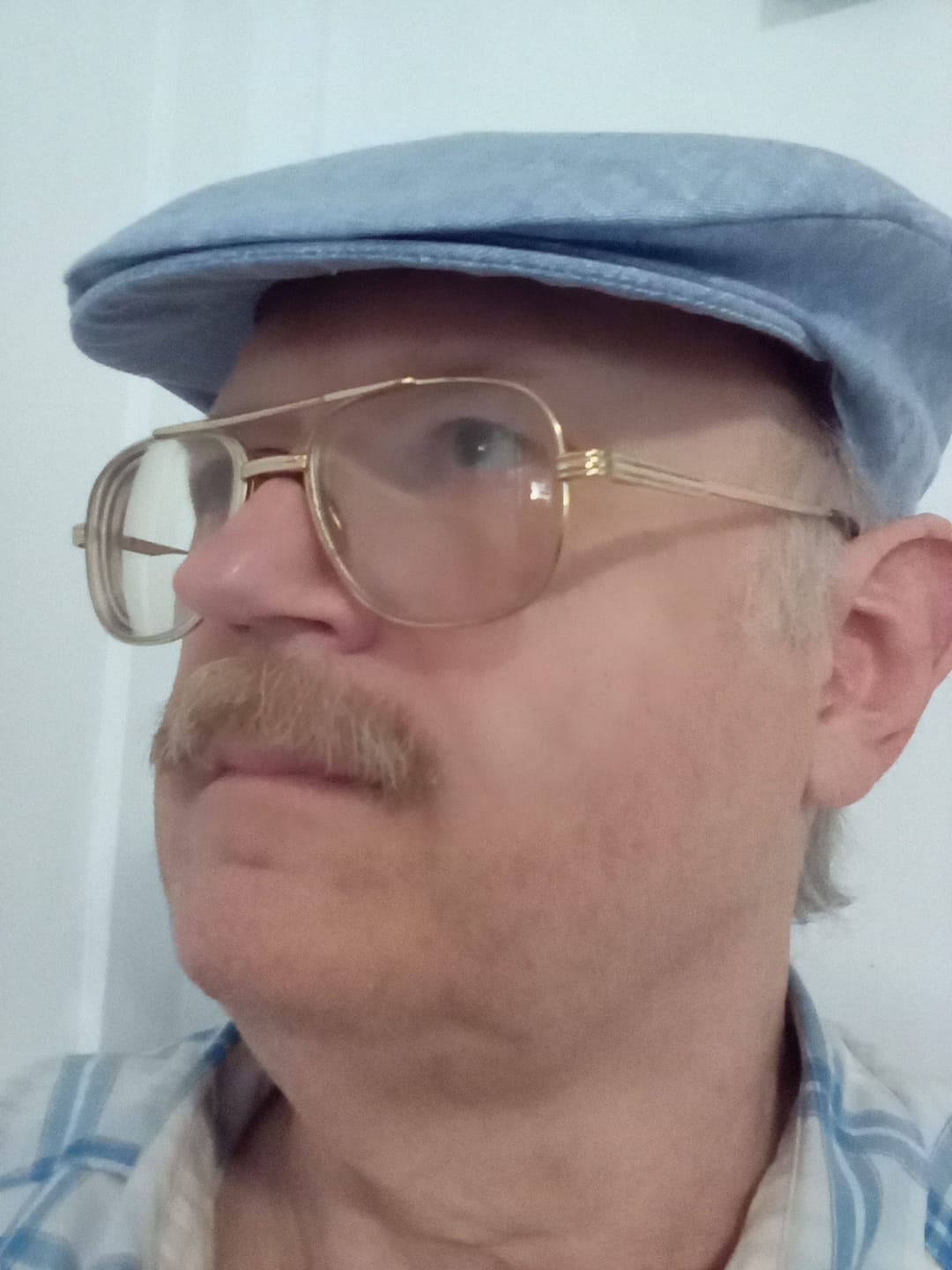 Customer photo review of Vintage Cap Linen