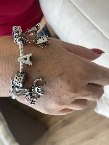 Customer photo review of Amuletos de la Buena Suerte