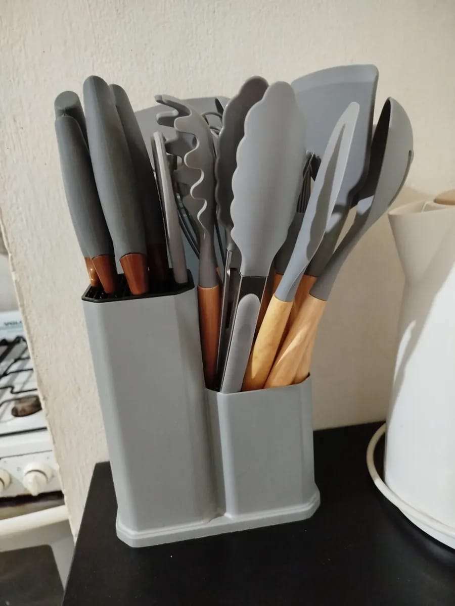 Customer photo review of 👩🏼‍🍳SetMaster™ - Juego de Utensilios de Cocina – 19 Piezas🥰
