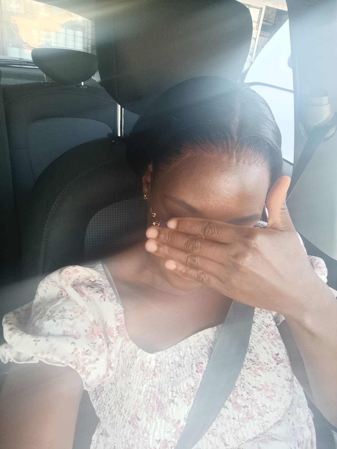 Customer photo review of Frontal HD Straight Closures