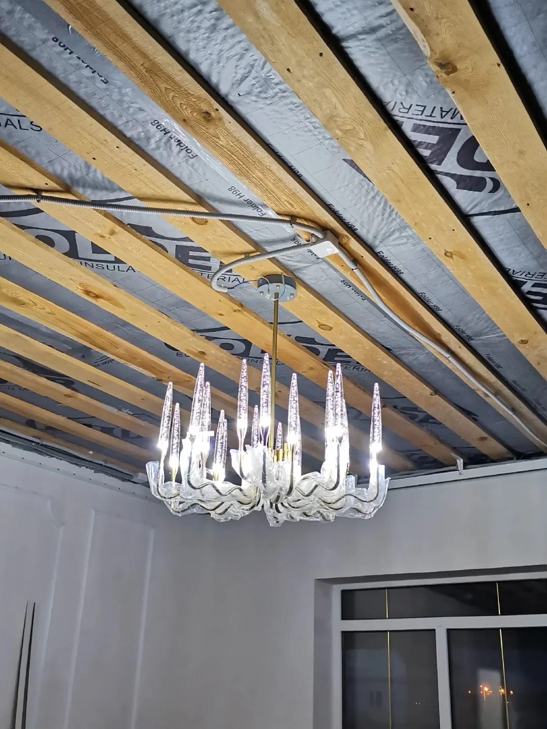 Customer photo review of Iron Chandelier, Wavy Frame, Crystal or Acrylic Shades, 60–150 cm
