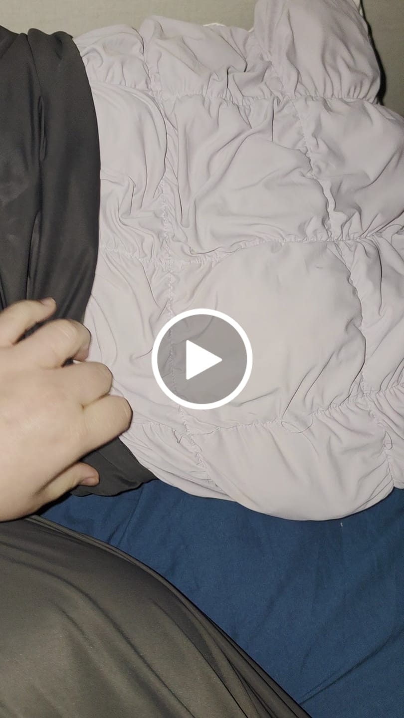 Customer video review of Puff Pillow