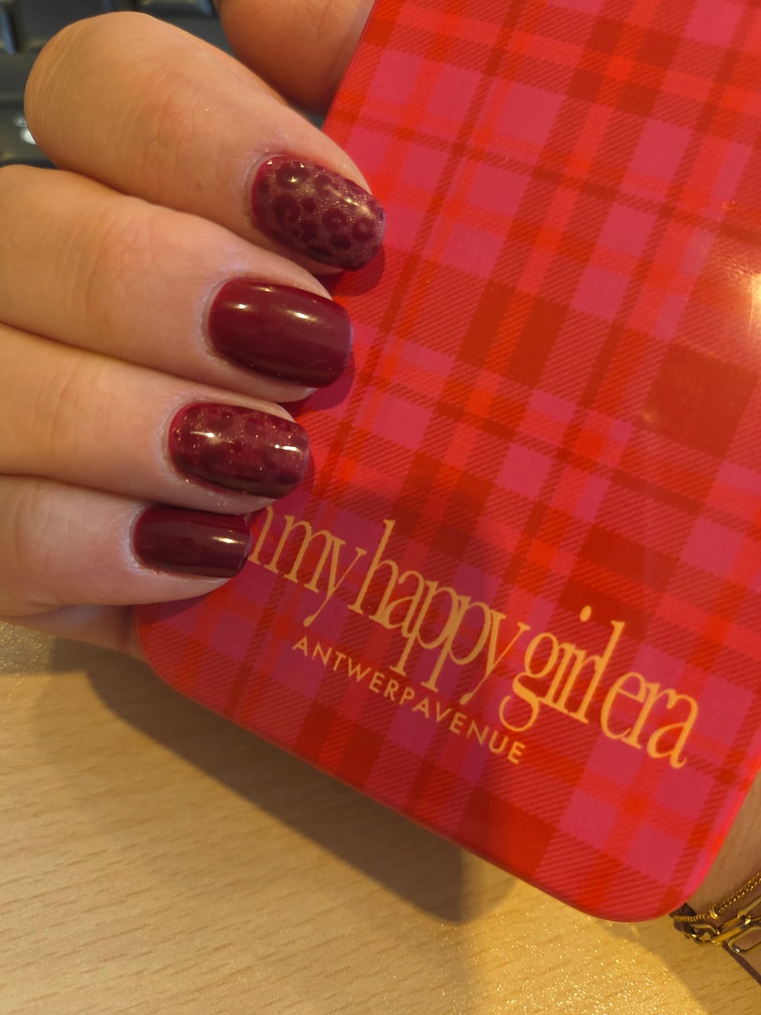 Customer photo review of Happy Girl Era - Case