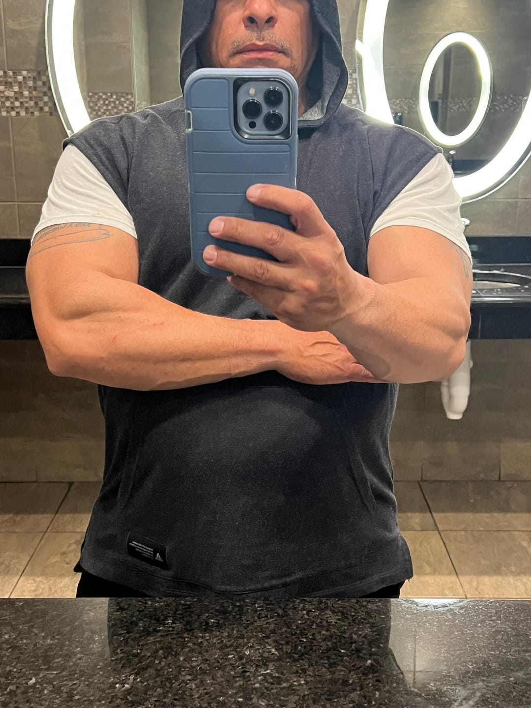 Customer photo review of Ambrosia Muscle Building Bundle