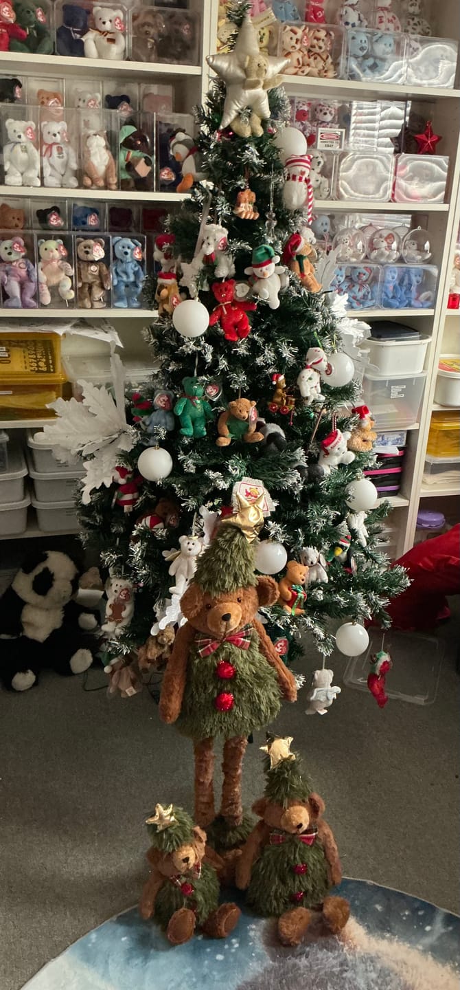 Customer photo review of Standing Terry The Teddy Tree
