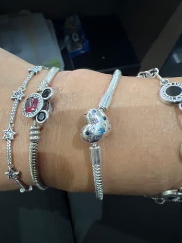 Customer photo review of Pulsera Corazón Noche Estrellada