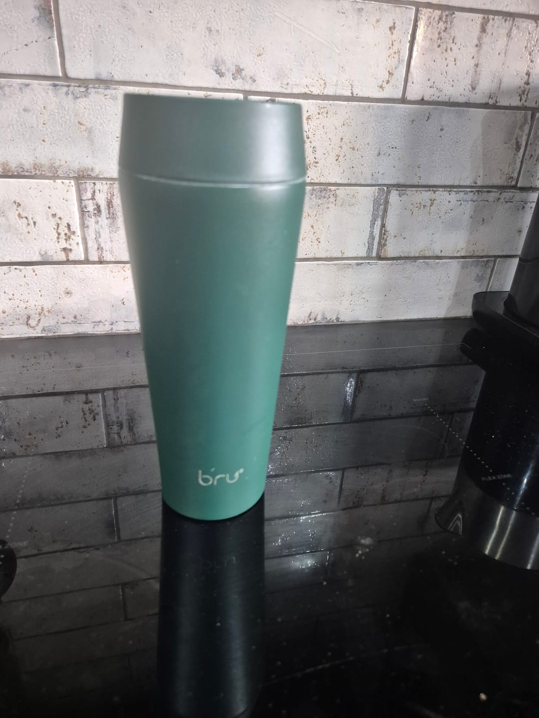 Customer photo review of bru Ceramic Travel Mug