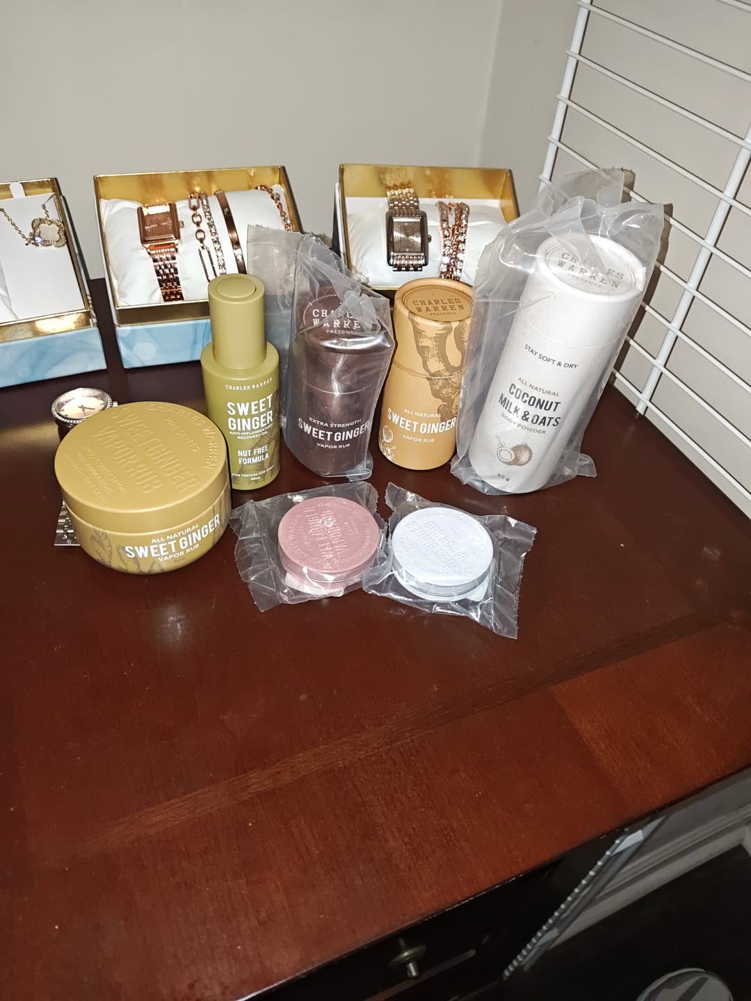Customer photo review of Talc-Free Coconut Milk & Oats Body Powder