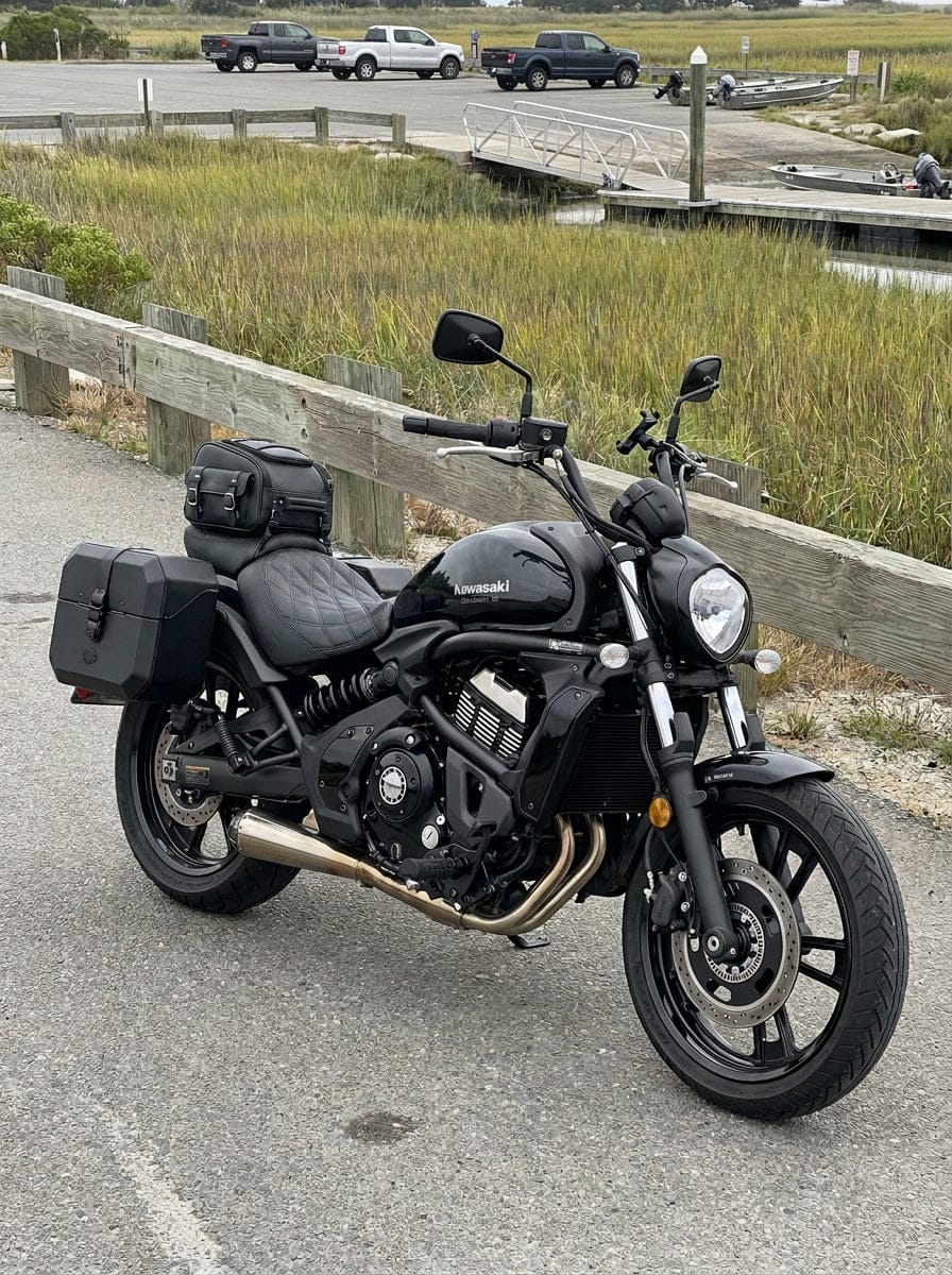 Customer photo review of 20L - Outlaw Quick-Mount Small Kawasaki Vulcan S Leather Wrapped Hard Saddlebags
