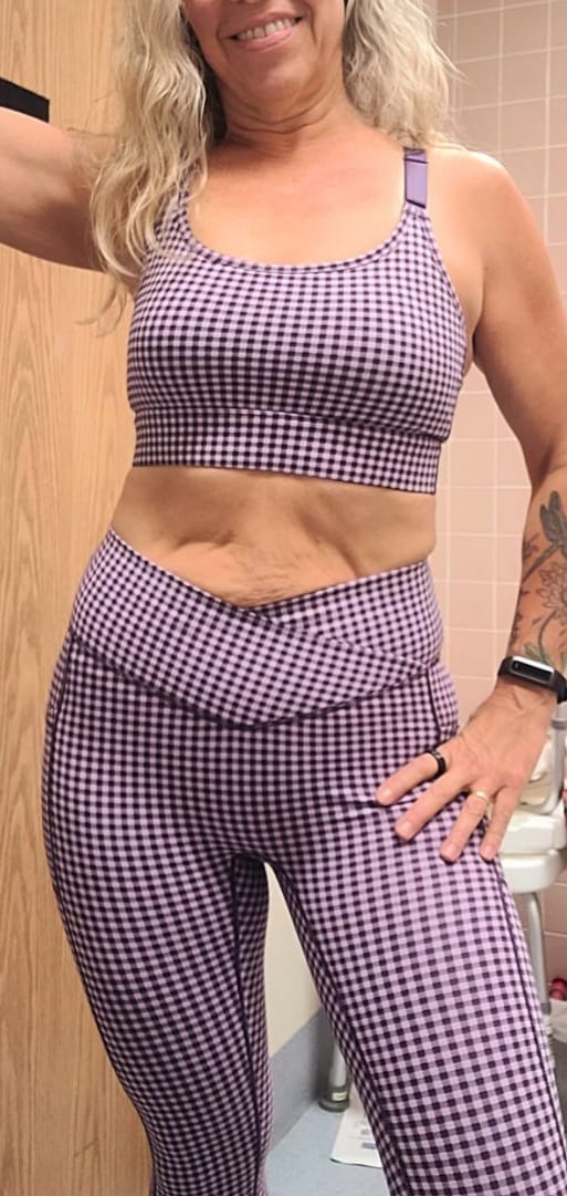 Customer photo review of Bestie Leggings