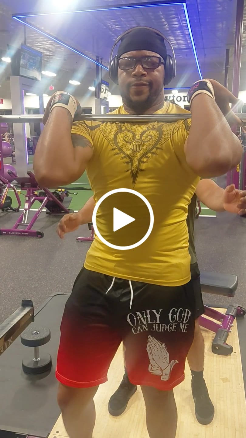 Customer video review of Suncrest Compression Tee