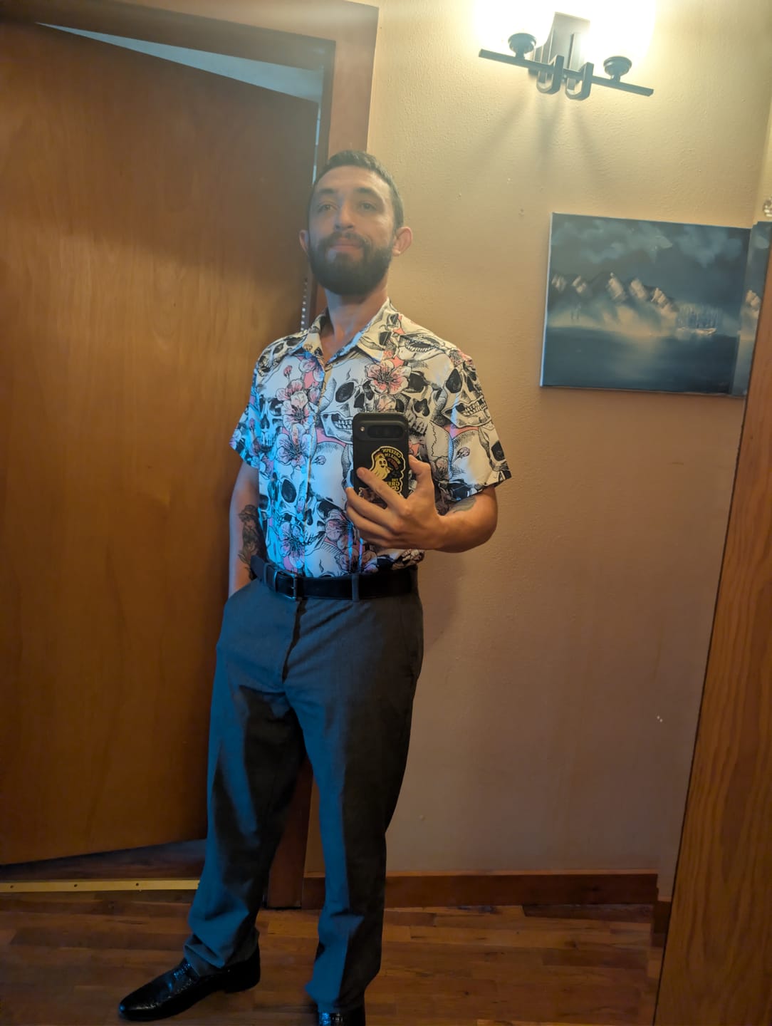 Customer photo review of Men's Skull Pink Flowers Button Up Short Sleeve Shirts