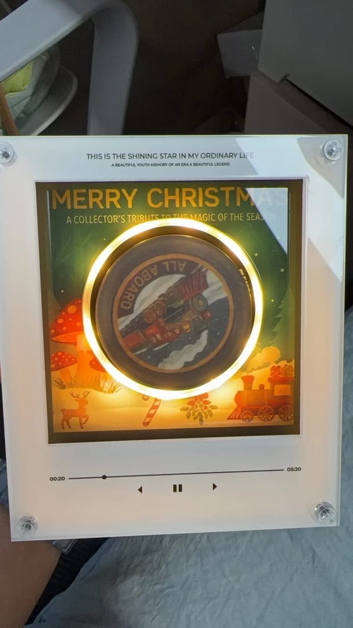 Customer photo review of The Christmas Music Frame — 9 NFC Vinyl Discs
