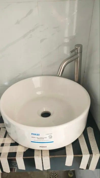 Customer photo review of Asnen - Single-Hole Single-Handle Bathroom Basin Faucet