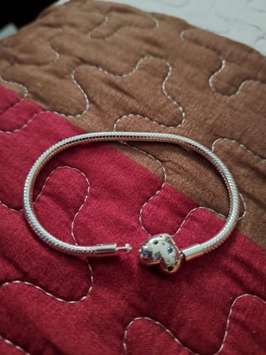 Customer photo review of Pulsera Corazón Noche Estrellada