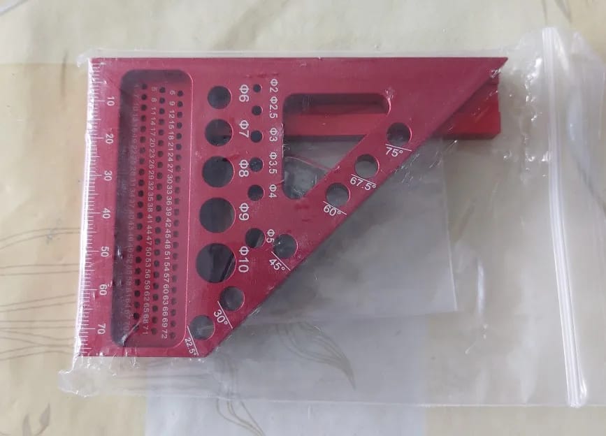 Customer photo review of 3D Multi-Angle Woodworking Square, 45° & 90°