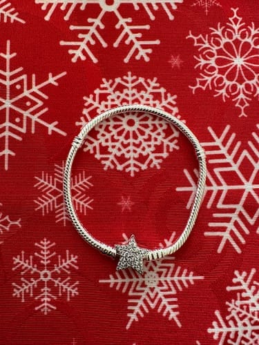 Customer photo review of Pulsera Estrella Diamantada