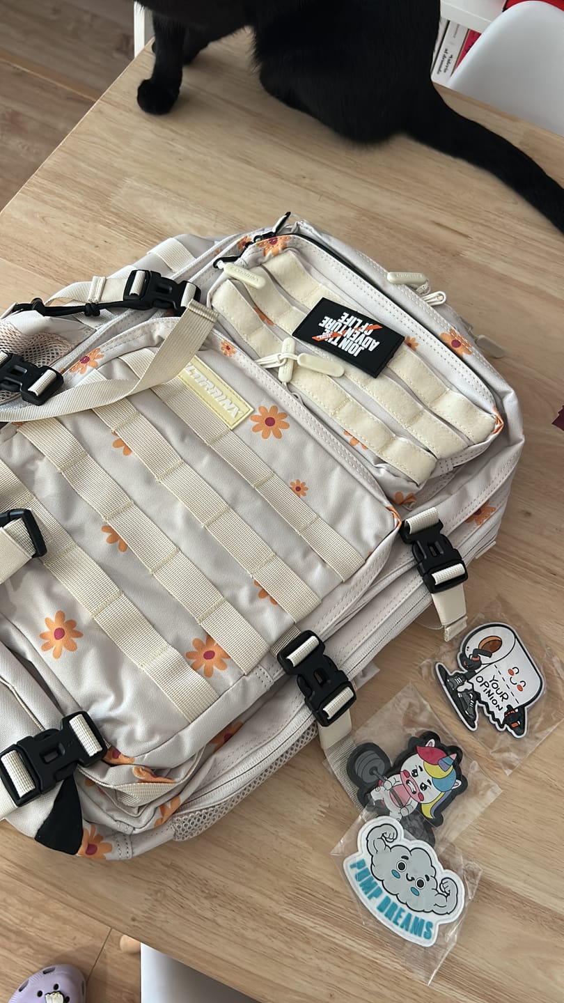 Customer photo review of Mochila Táctica V1 45L All in Margarita