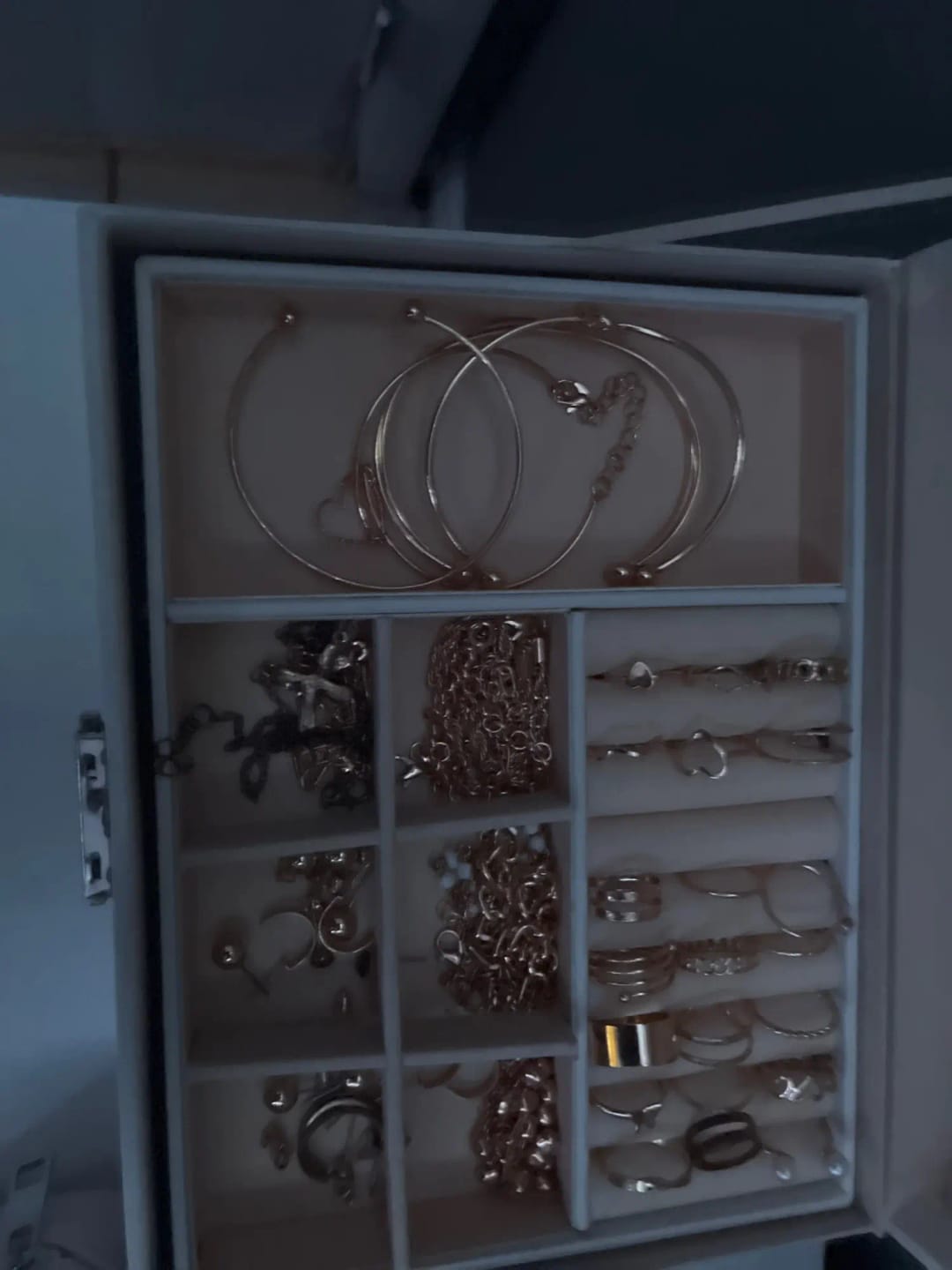 Customer photo review of Boîte à bijoux de qualité – Design haut de gamme