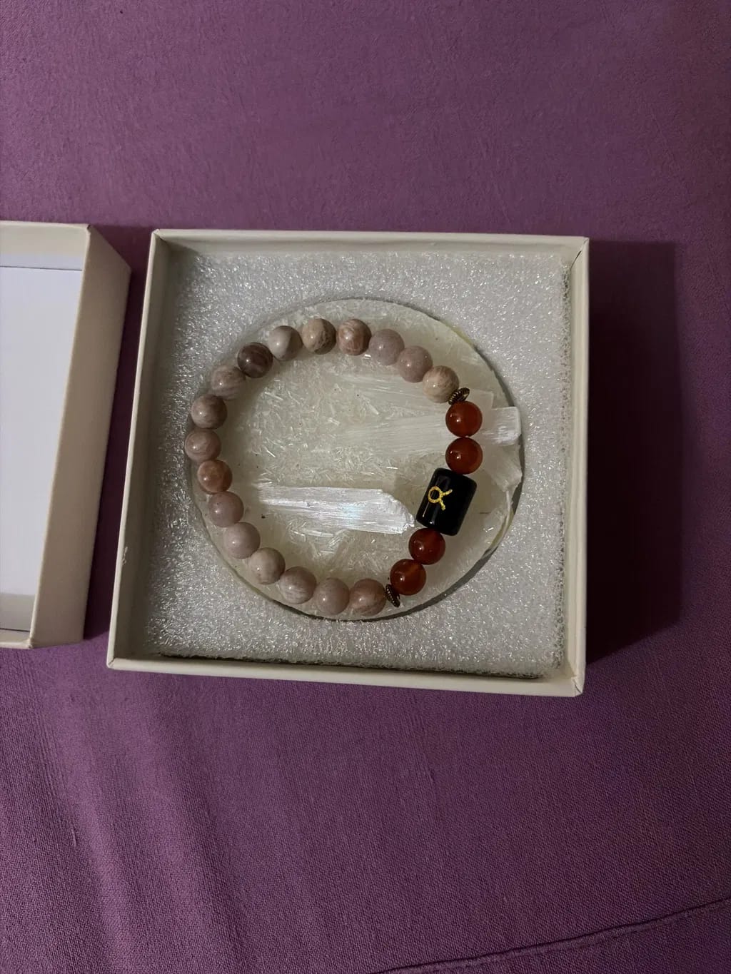 Customer photo review of Pisces (Meen Rashi) Zodiac Bracelet – Natural Citrine & Tiger Eye