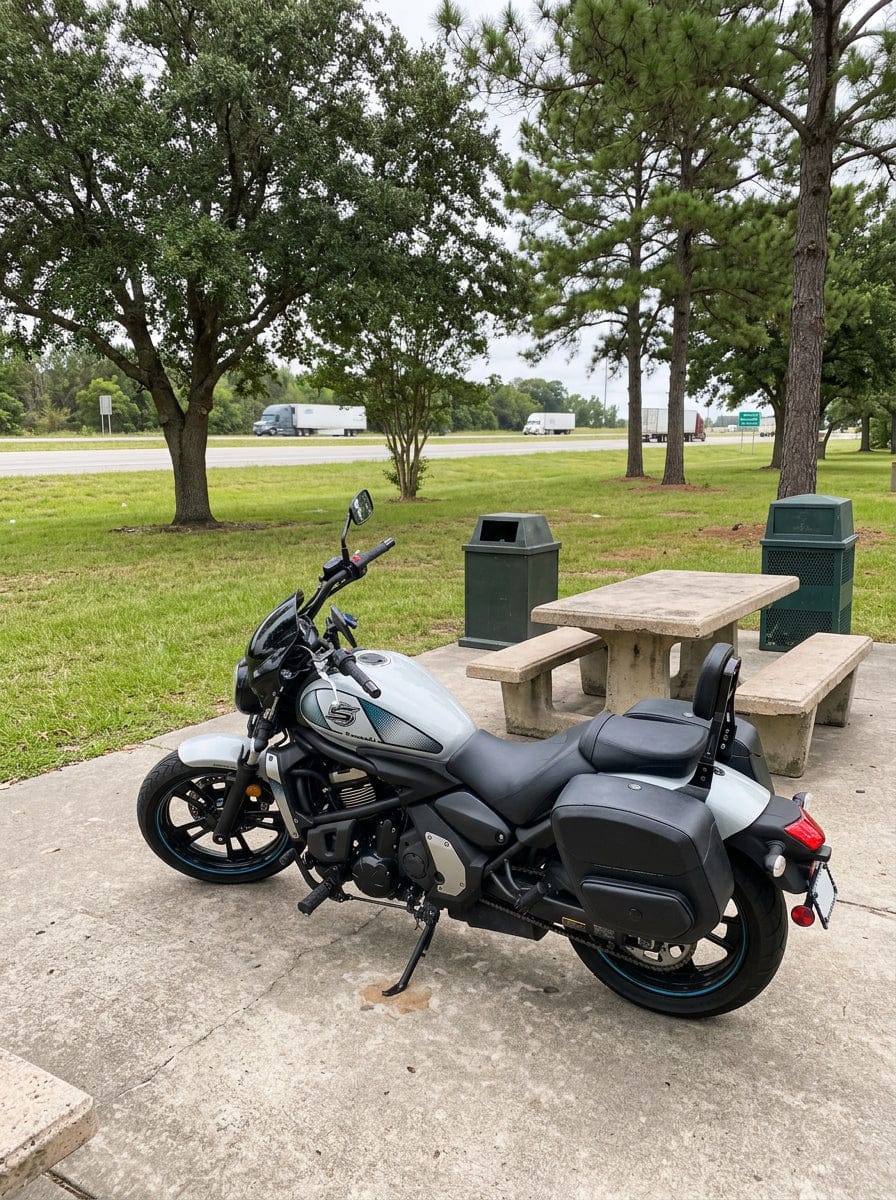 Customer photo review of 24L - Ironclad Quick-Mount Medium Kawasaki Vulcan S Leather Wrapped Hard Saddlebags