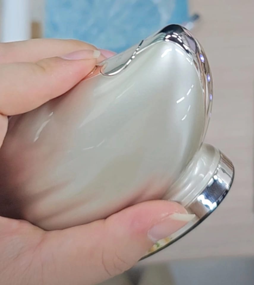 Customer photo review of TAFITIE Conch 10MHz High-Frequency Ultrasonic Facial Device