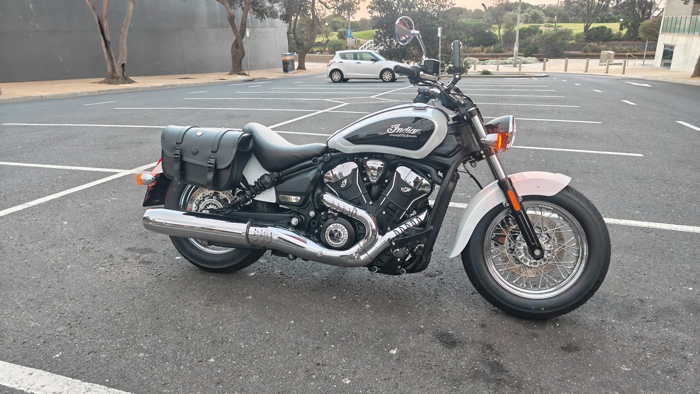 Customer photo review of 30L - Kronan Large 2025+ Indian Scout Classic Leather Motorcycle Saddlebags