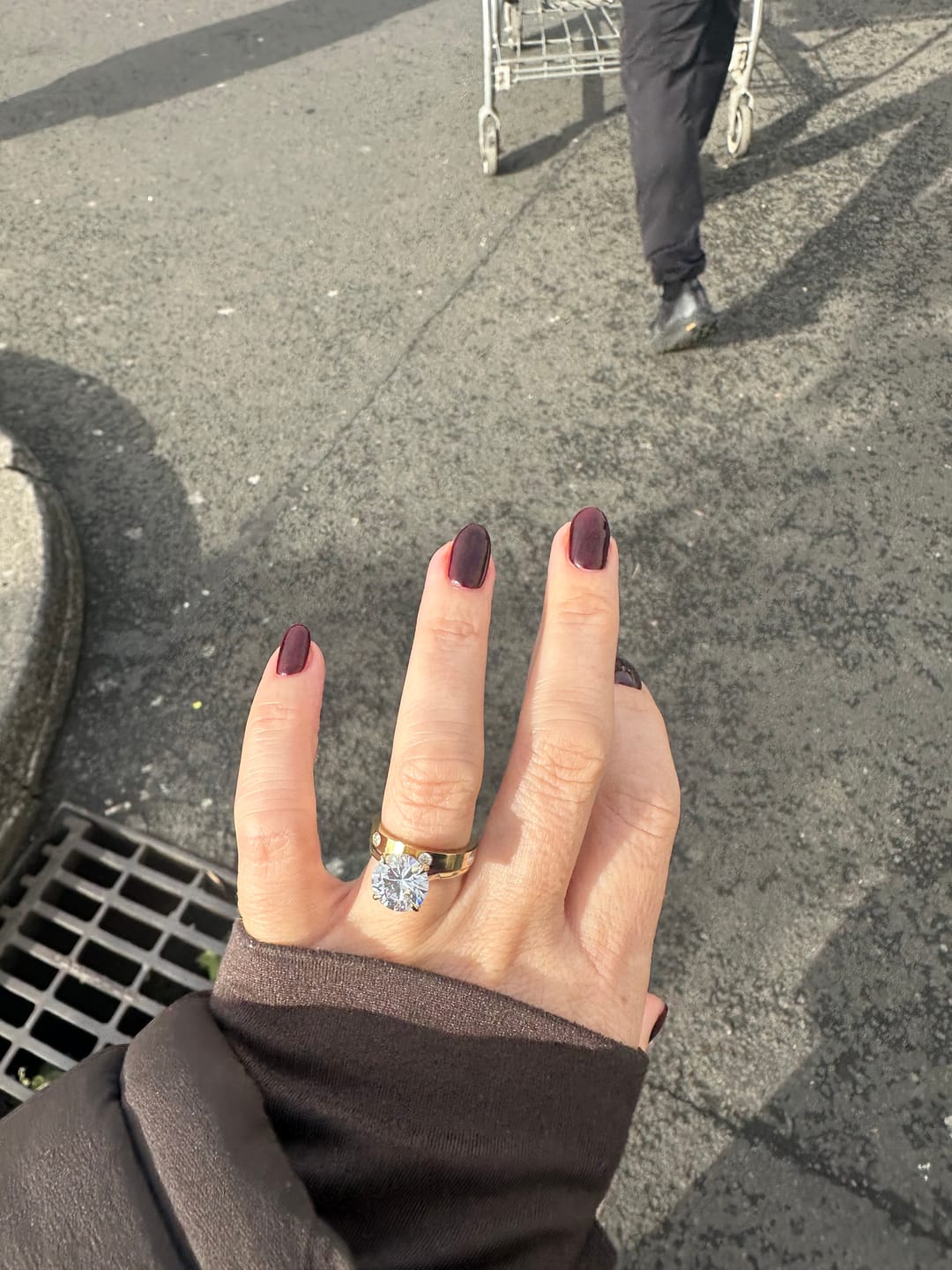 Customer photo review of Round Solitaire Diamond-Inspired Ring 3ct