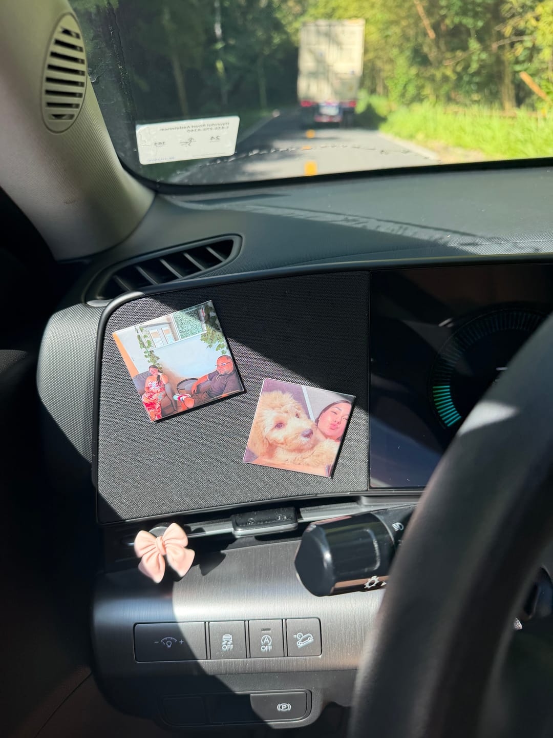Customer photo review of (3) Imanes Personalizados 2x2