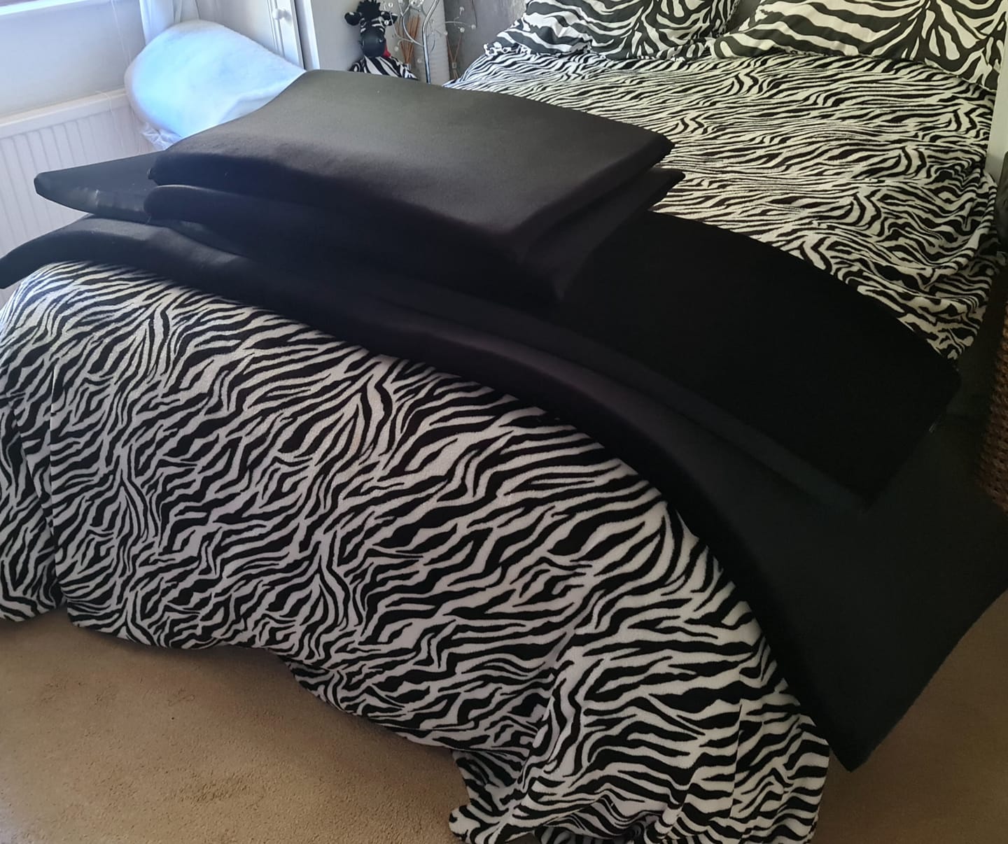 Customer photo review of Plain Black Velour Spandex Stretch Fabric