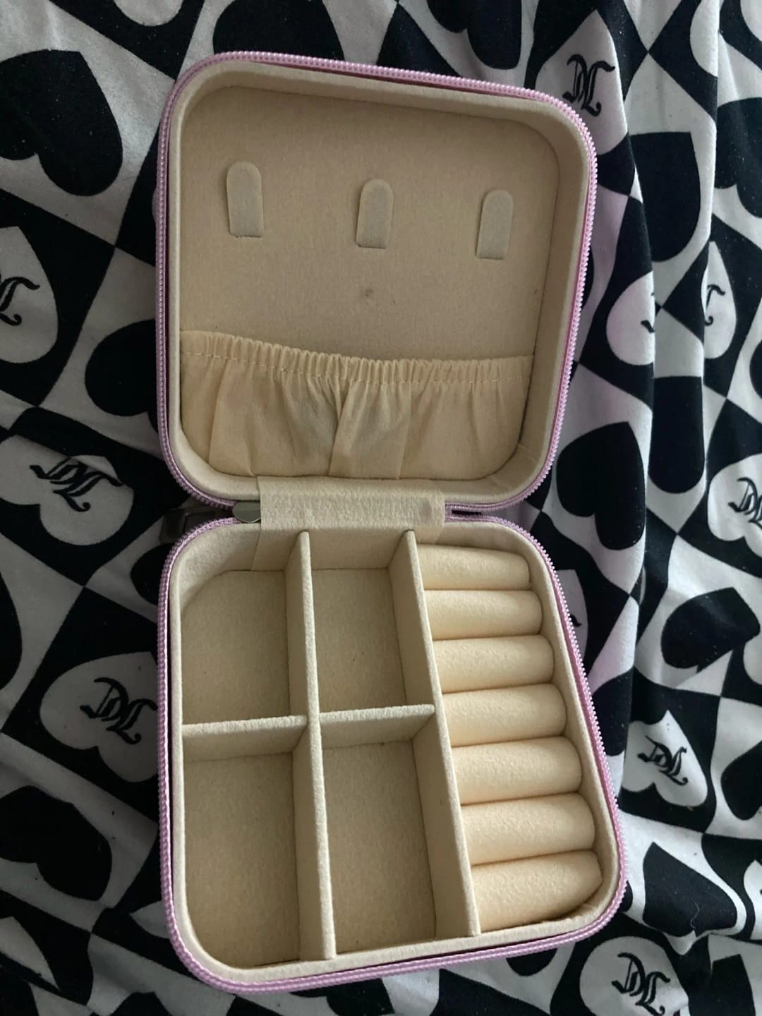 Customer photo review of Boîte à bijoux pour fille en cuir – Design haut de gamme