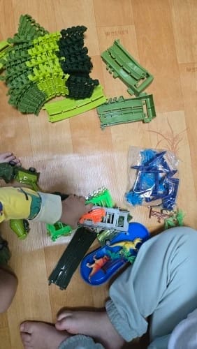 Customer photo review of Montessori FlexiPath™ - Educational Adventure Trail | Dinosaurs