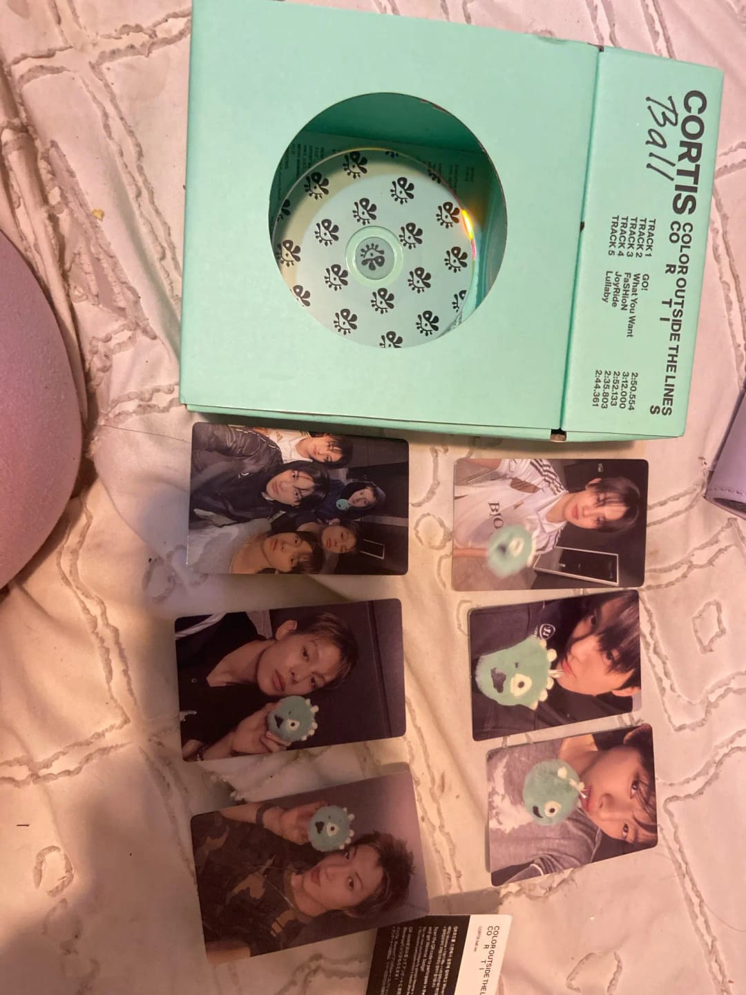 Customer photo review of COLOR OUTSIDE THE LINES Album - CORTIS Ball Ver.