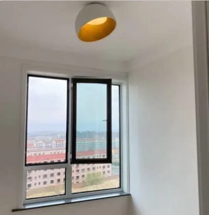 Customer photo review of Bowl Ceiling Light, Wood Grain Interior, 35–50 cm, LED
