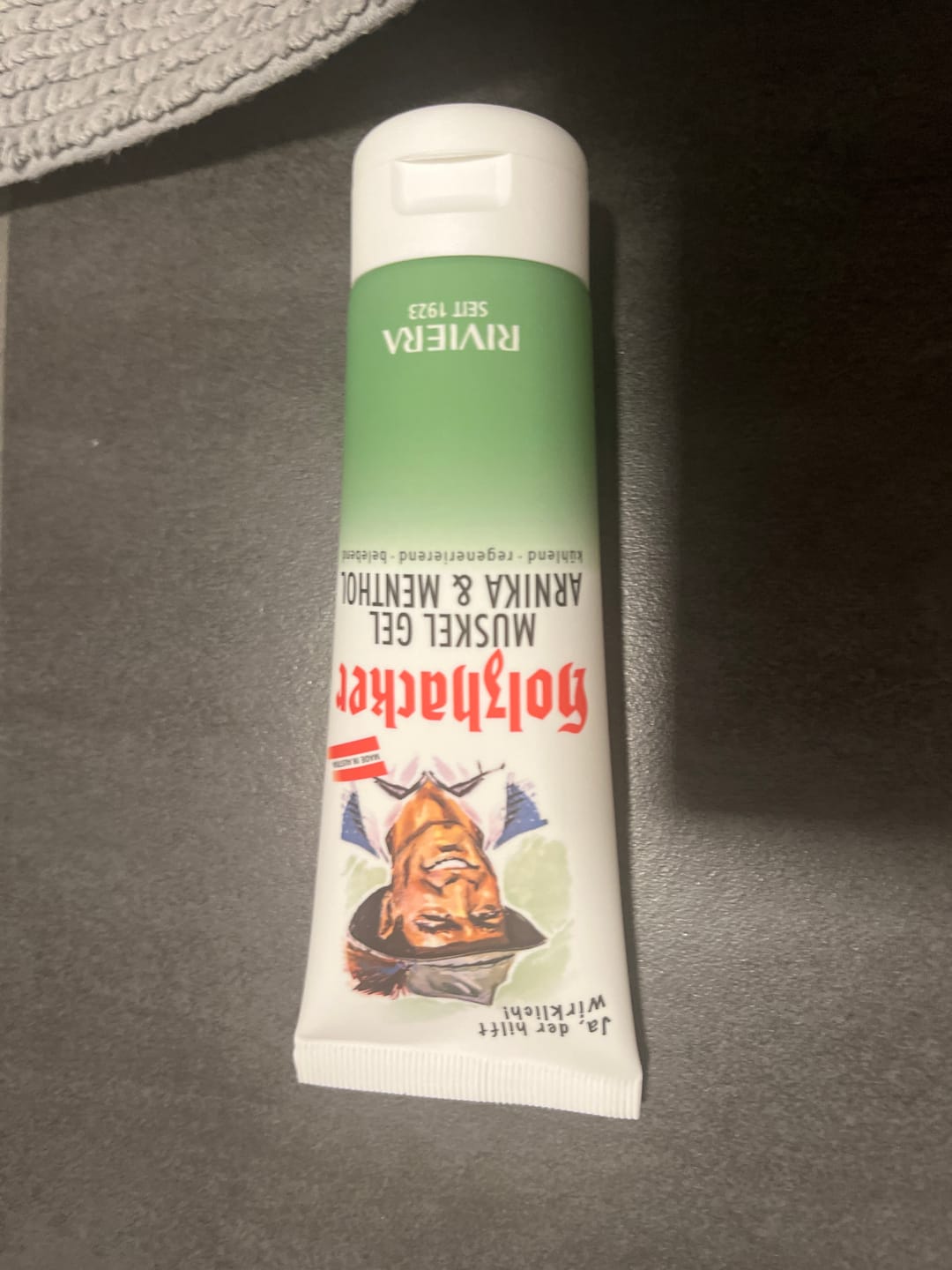 Customer photo review of Holzhacker Muskel Gel Arnika & Menthol 75 ml