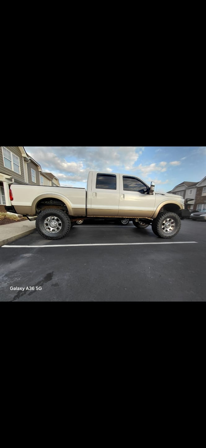 Customer photo review of 2011–2016 Ford F-250 / F-350 Super Duty Lift Blocks – True 4", 5", 6", 7", or 8" Rear Lift | USA-Made Steel with Compound Taper