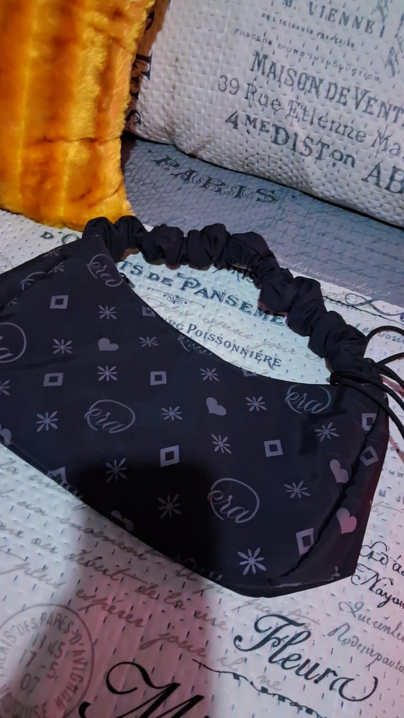 Customer photo review of Black Pulse Bag