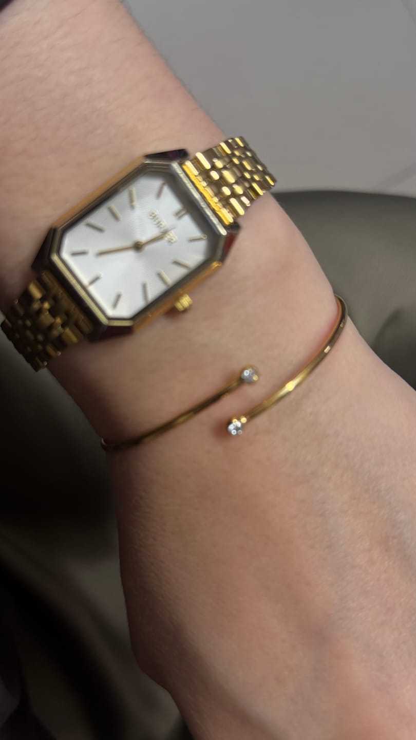 Customer photo review of Rosia Bracelet