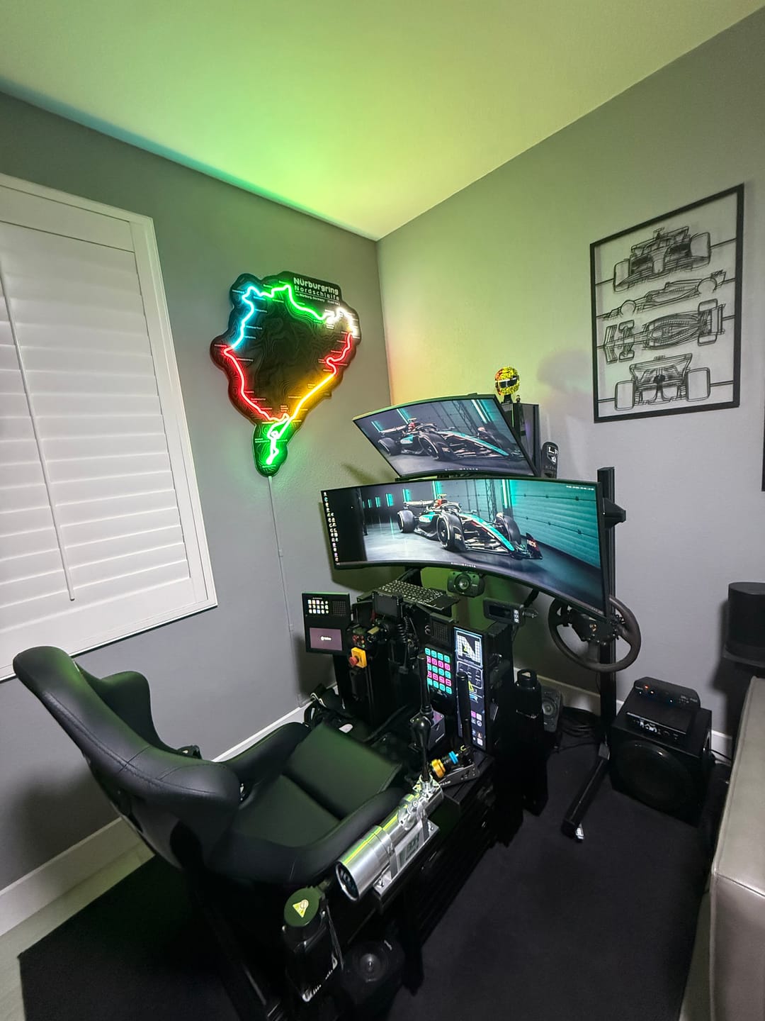 Customer photo review of Nürburgring Nordschleife Black Edition Neon Race Track