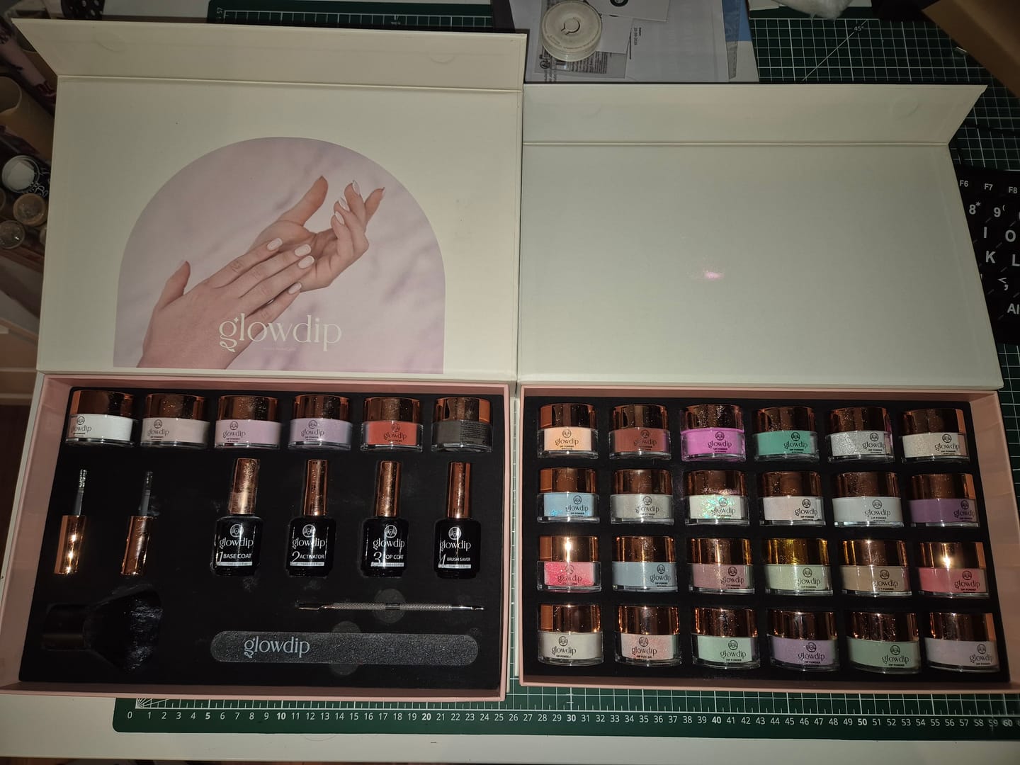 Customer photo review of Glowdip Alles-in-één Manicure Set