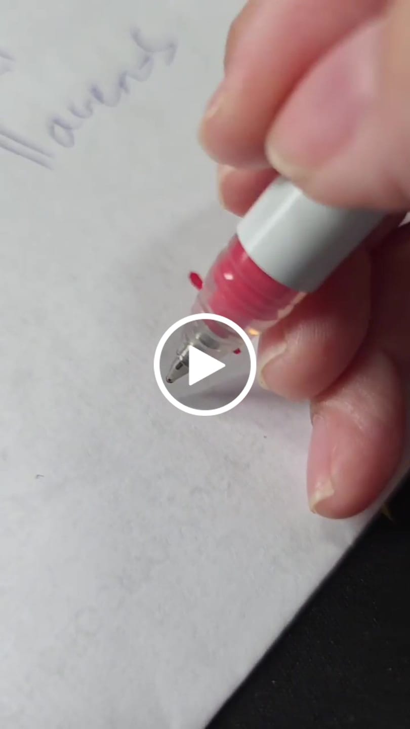 Customer video review of Ohuhu Wai Momi Acrylic Gel Pens