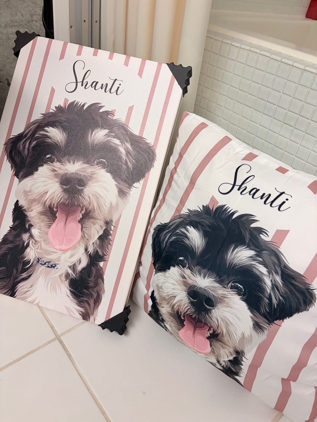 Customer photo review of Petcanva©オーダーメイド ペット似顔絵【3点セット】