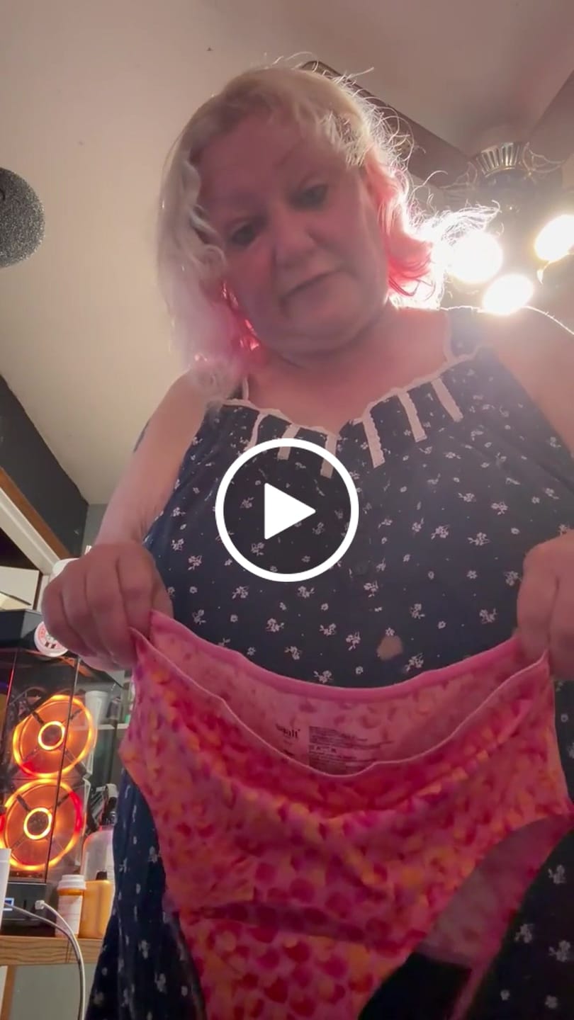 Customer video review of Leakproof Teen Brief