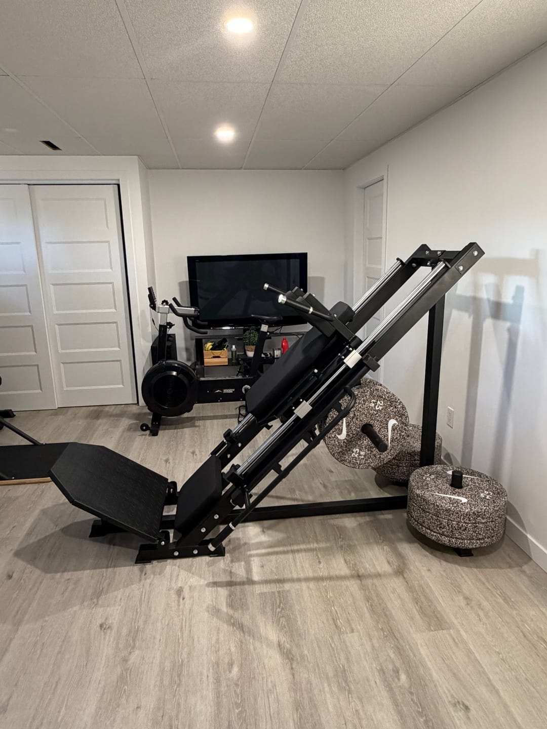 Customer photo review of Leg Press / Hack Squat Machine 2 en 1
