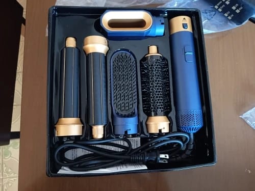 Customer photo review of AQUALYA HairPro™ 5-in-1 – One Gift, Five Styling Tools + Heat Protector