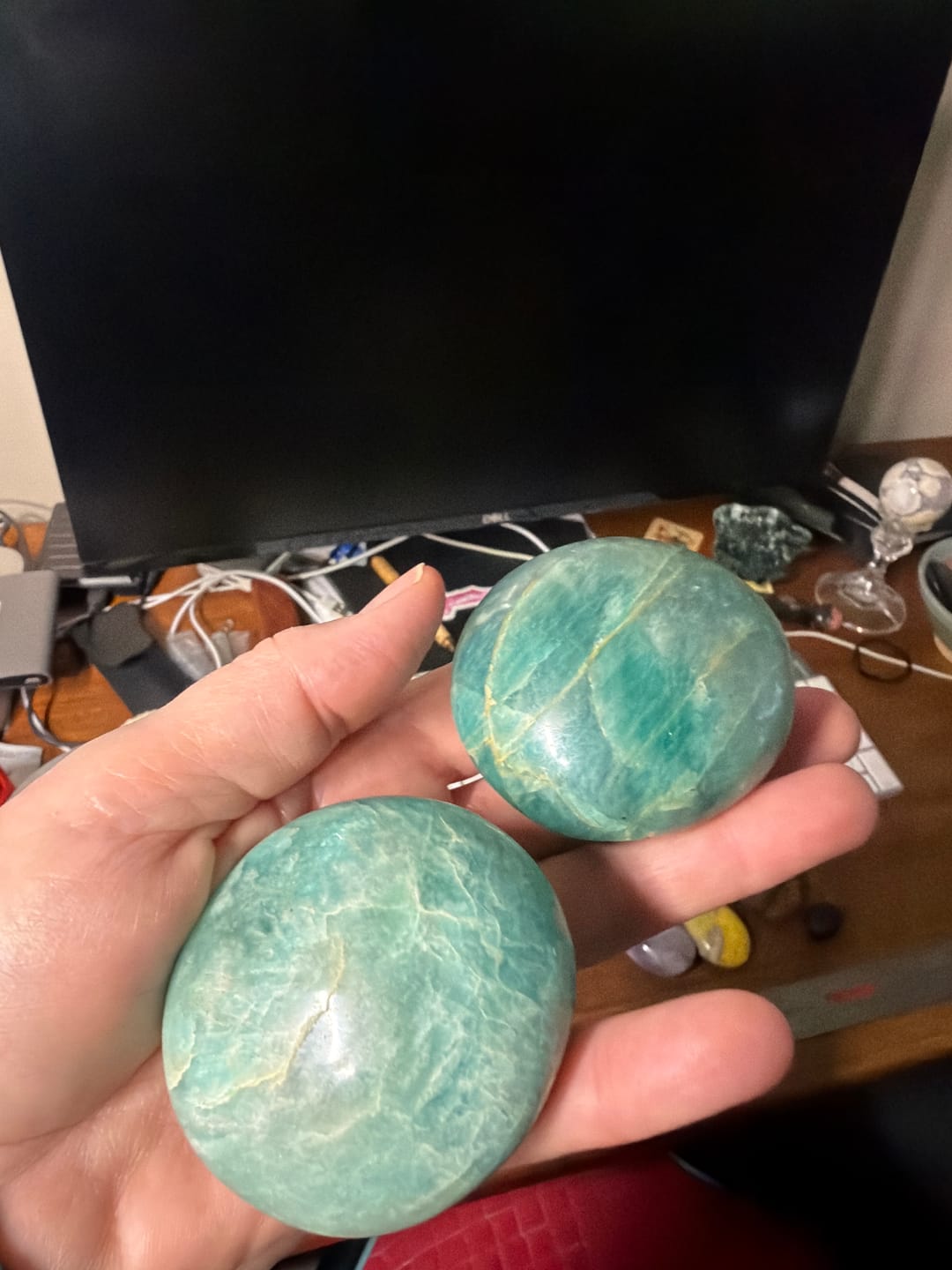 Customer photo review of Amazonite Palm Stone Pair