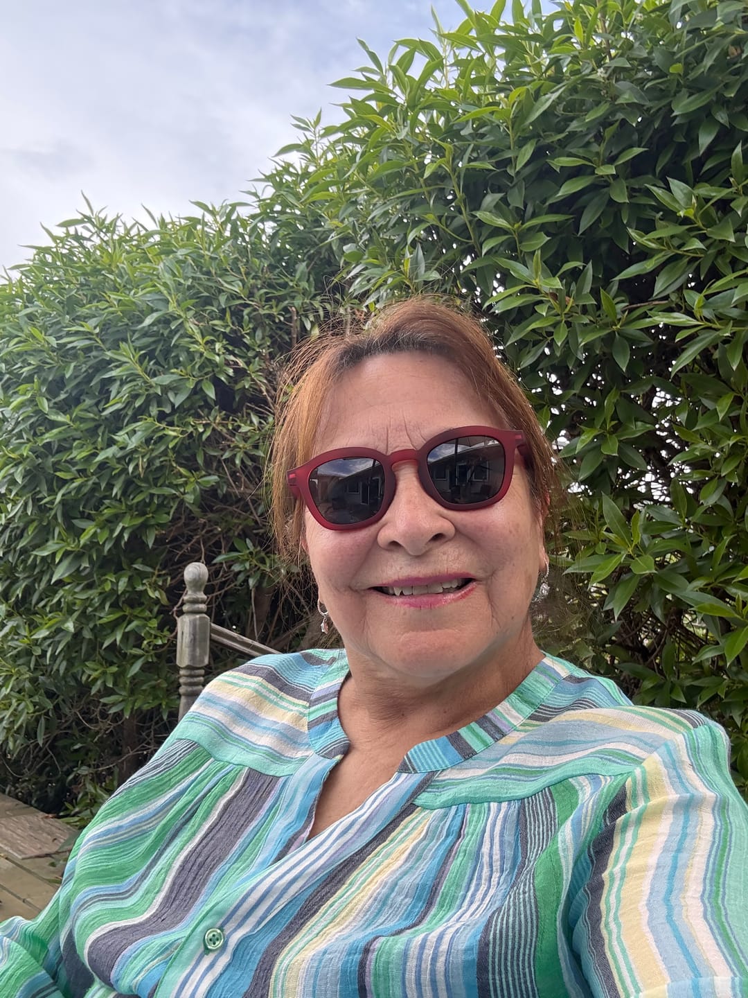 Customer photo review of Anteojos de sol Thom WineRed